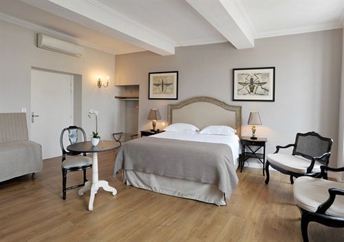 Hotel Du Midi Visan