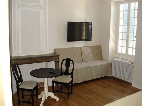 Du Midi Hotel